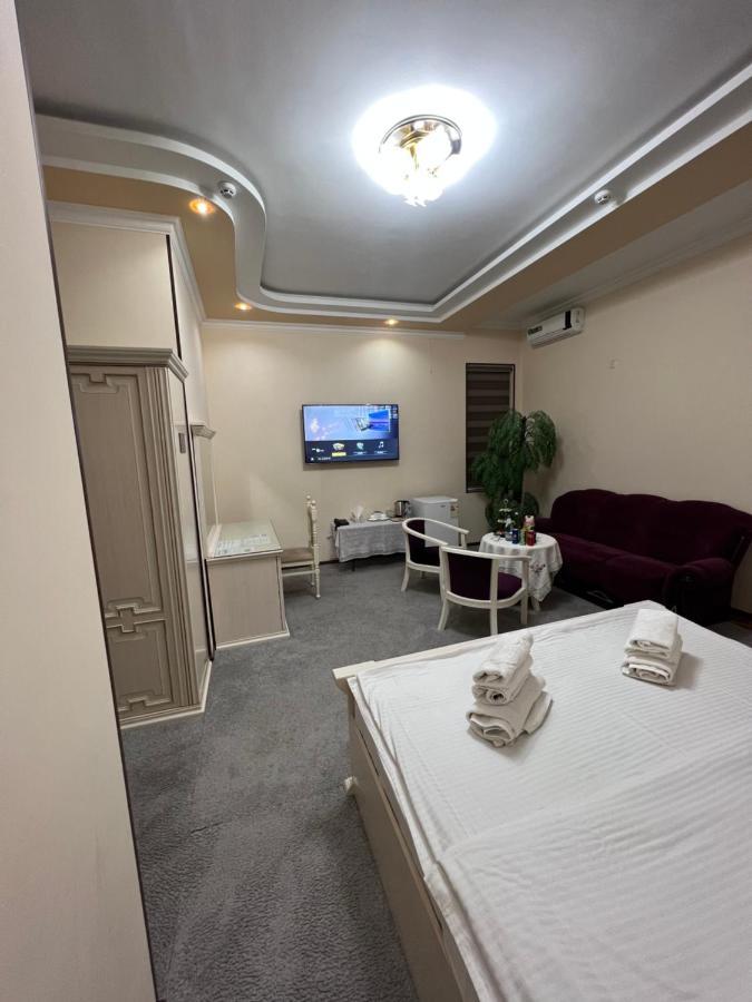 Amina Hotel Samarkand Bagian luar foto